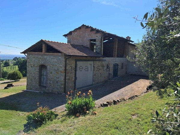 quadrivano in vendita a Gazzola in zona Momeliano