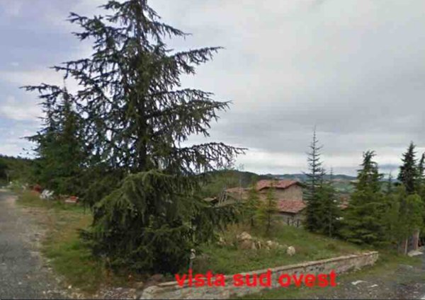 terreno edificabile in vendita a Gazzola