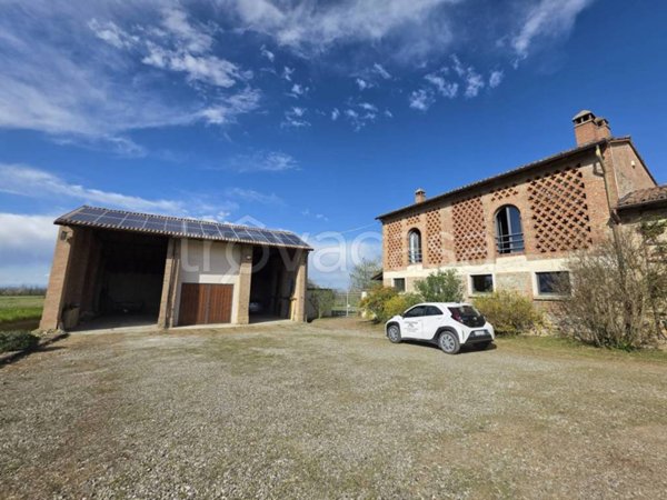 casa indipendente in vendita a Gazzola in zona Rivalta