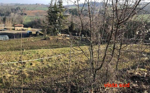 terreno edificabile in vendita a Gazzola in zona Rezzanello