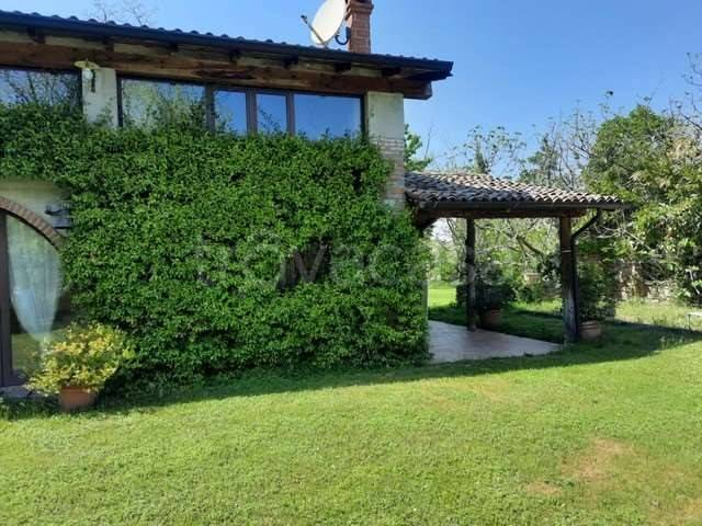 casa indipendente in vendita a Gazzola