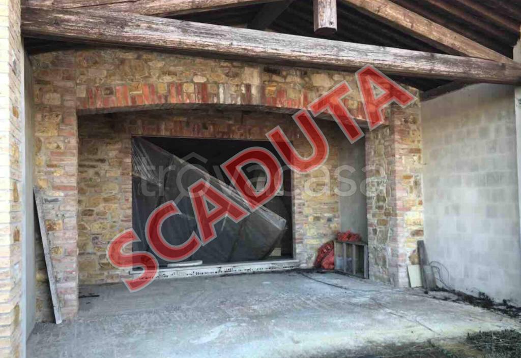 casa indipendente in vendita a Gazzola in zona Rezzanello