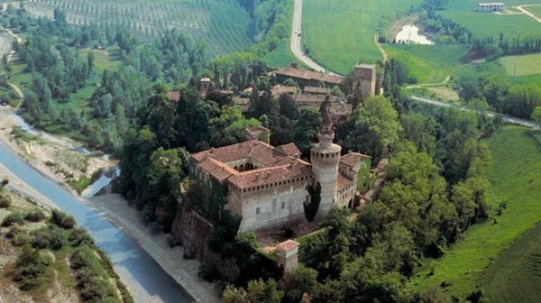 terreno edificabile in vendita a Gazzola in zona Rivalta