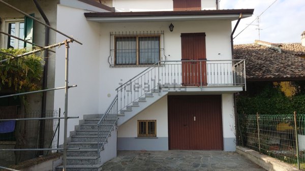 casa indipendente in vendita a Gazzola