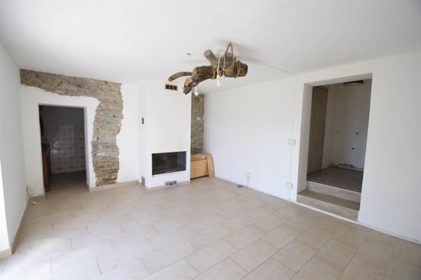 casa indipendente in vendita a Gazzola