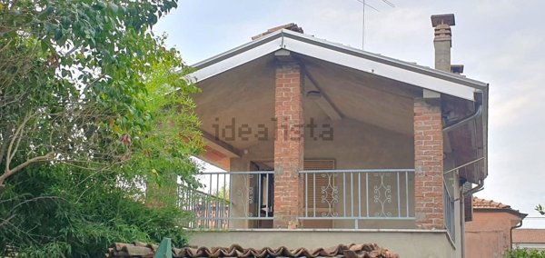 casa indipendente in vendita a Gazzola