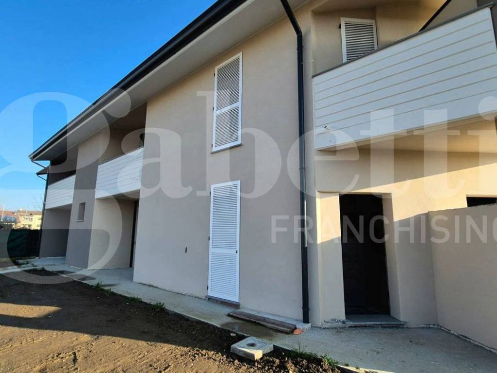 casa indipendente in vendita a Gossolengo