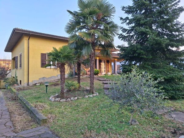 casa indipendente in vendita a Gossolengo