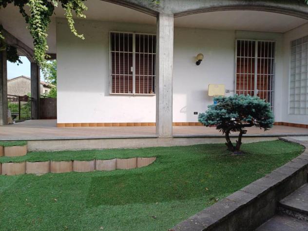 casa indipendente in vendita a Gossolengo