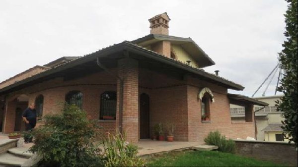 casa indipendente in vendita a Gossolengo
