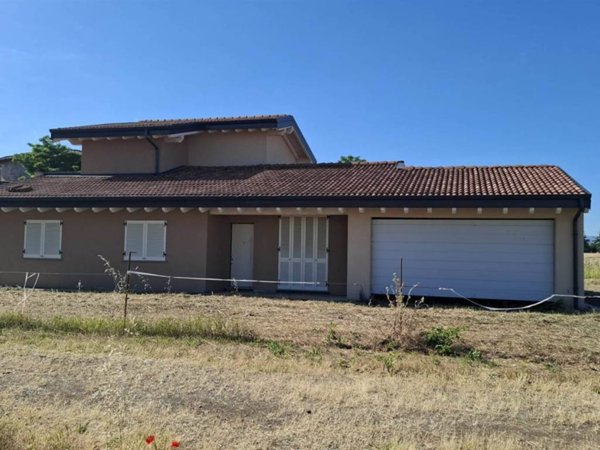 casa indipendente in vendita a Gossolengo