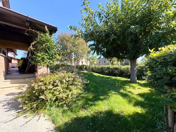 casa indipendente in vendita a Gossolengo in zona Settima