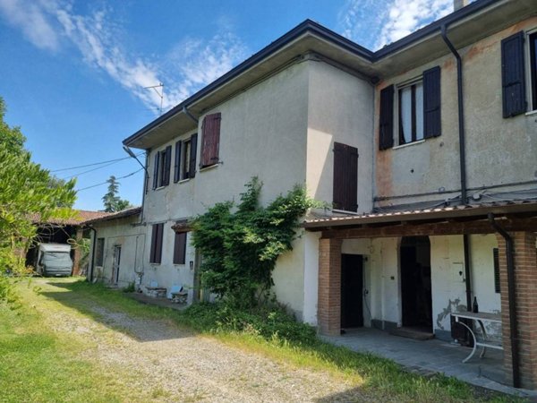 appartamento in vendita a Gossolengo