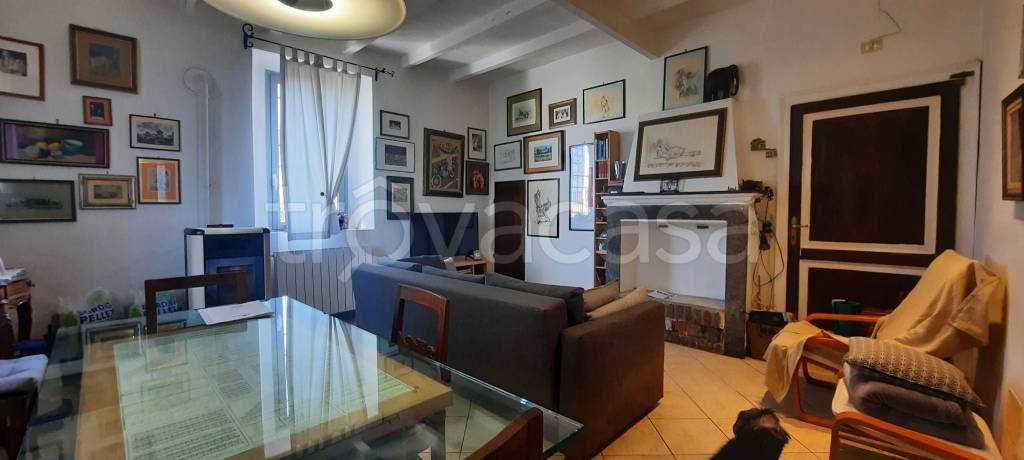 casa indipendente in vendita a Gossolengo