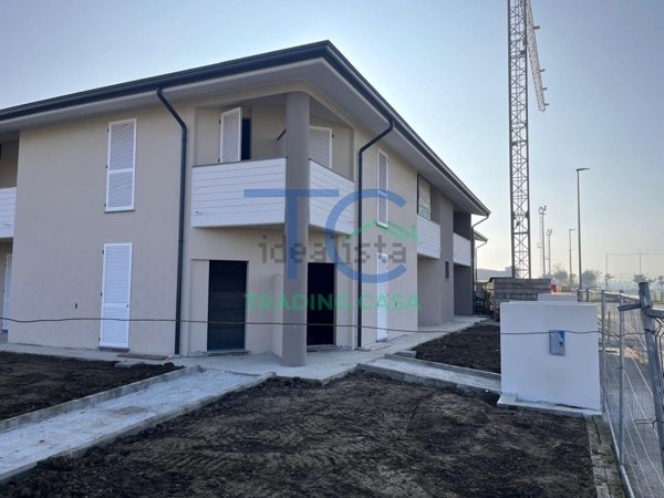 casa indipendente in vendita a Gossolengo