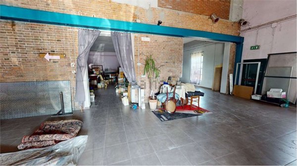 capannone in vendita a Gossolengo