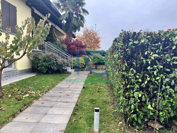 casa indipendente in vendita a Gossolengo