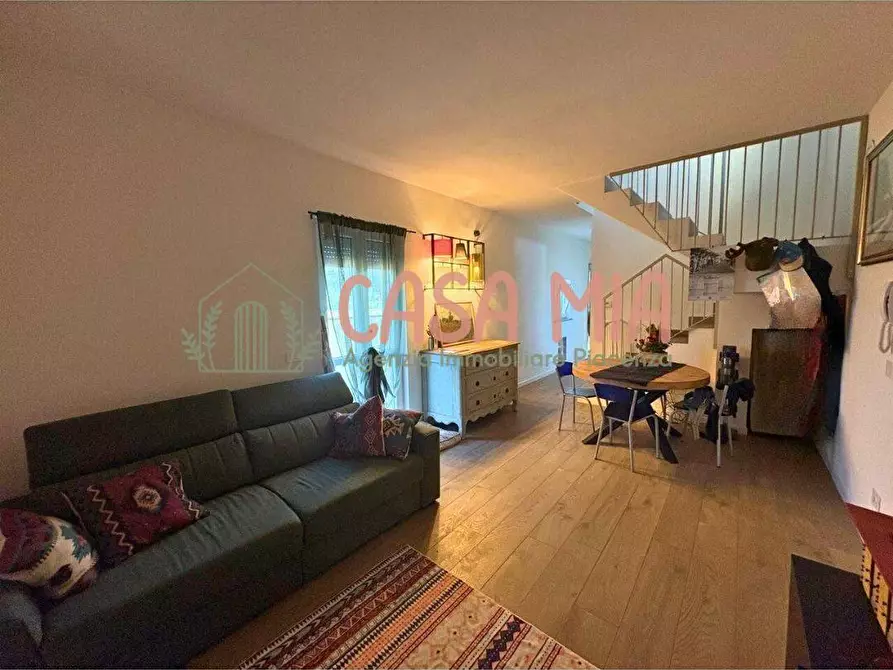 casa indipendente in vendita a Gossolengo in zona Rossia