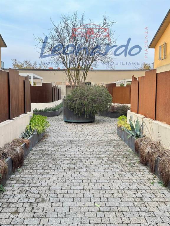 casa indipendente in vendita a Gossolengo