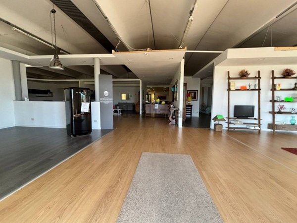 locale di sgombero in vendita a Gossolengo in zona Settima