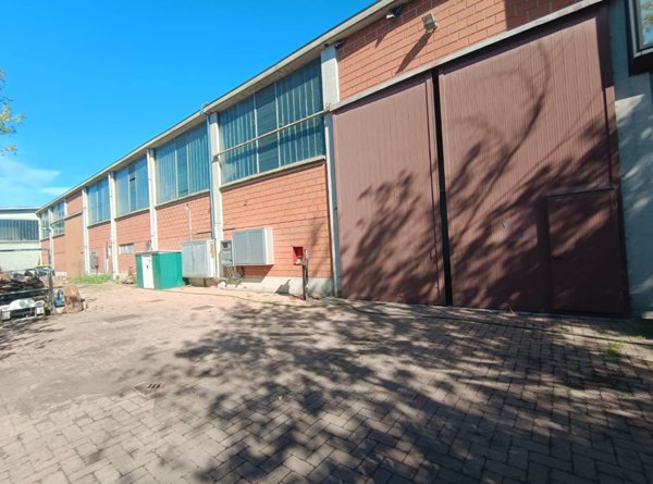 ufficio in vendita a Gossolengo in zona Settima