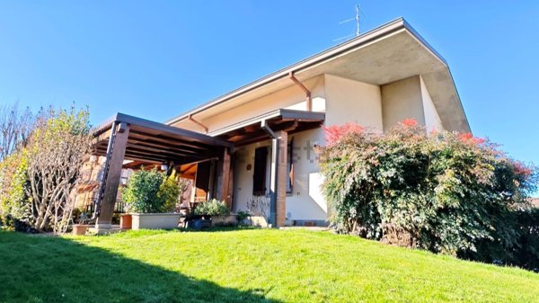 casa indipendente in vendita a Gossolengo