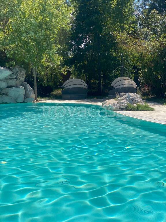 negozio in vendita a Gossolengo