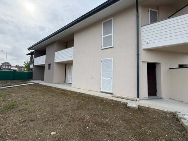 casa indipendente in vendita a Gossolengo