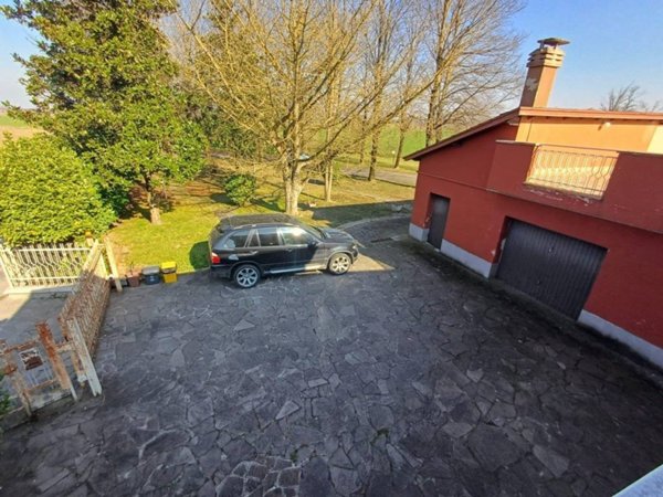 casa indipendente in vendita a Gragnano Trebbiense in zona Gragnanino