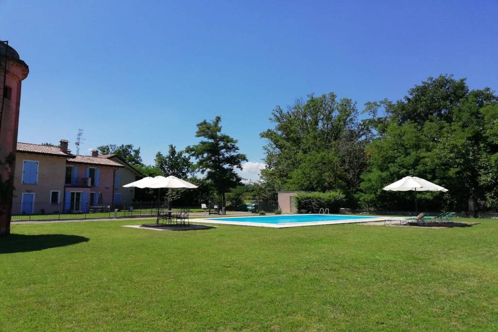 casa indipendente in vendita a Gragnano Trebbiense
