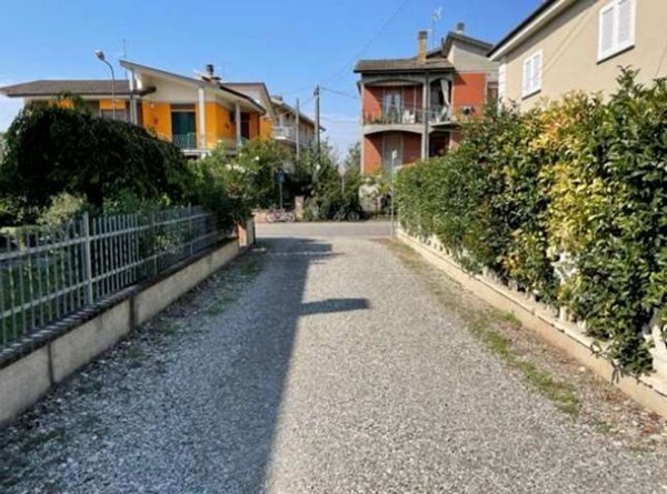casa indipendente in vendita a Gragnano Trebbiense in zona Casaliggio