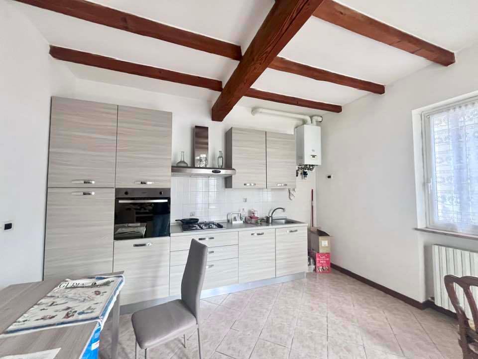appartamento in vendita a Gragnano Trebbiense in zona Campremoldo Sopra
