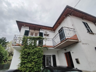appartamento in vendita a Gragnano Trebbiense