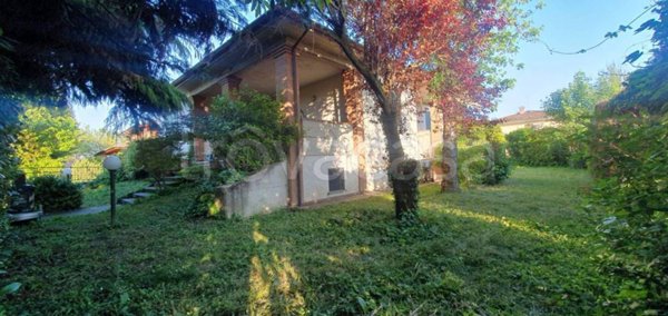 casa indipendente in vendita a Gragnano Trebbiense