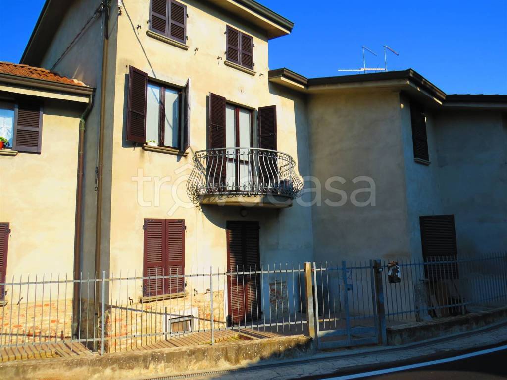 appartamento in vendita a Gragnano Trebbiense