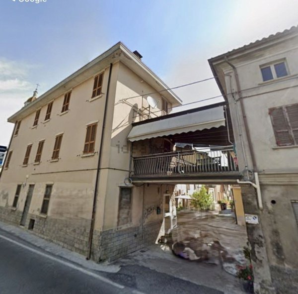 casa indipendente in vendita a Gragnano Trebbiense