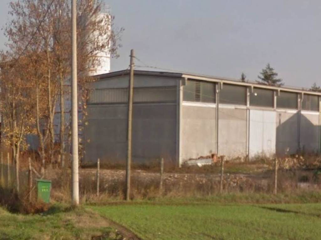 negozio in vendita a Gragnano Trebbiense in zona Gragnanino