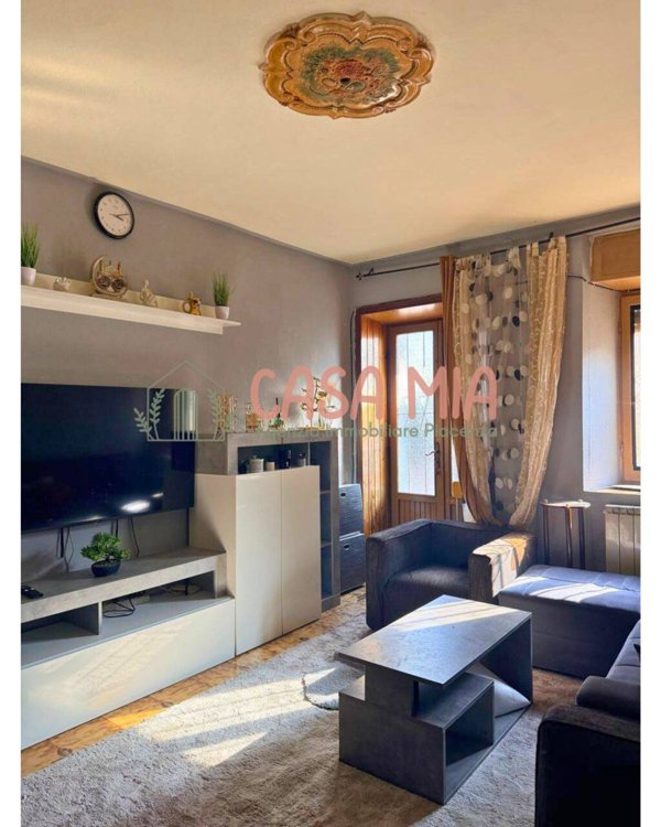 casa indipendente in vendita a Gragnano Trebbiense in zona Casaliggio