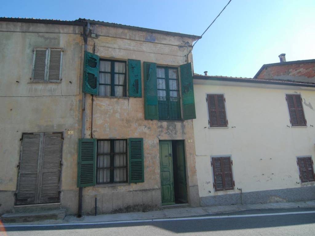 casa indipendente in vendita a Gragnano Trebbiense