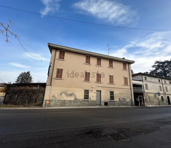 casa indipendente in vendita a Gragnano Trebbiense