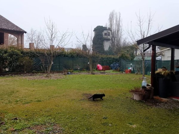 casa indipendente in vendita a Gragnano Trebbiense