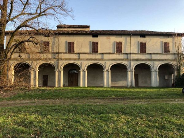 casa indipendente in vendita a Gragnano Trebbiense