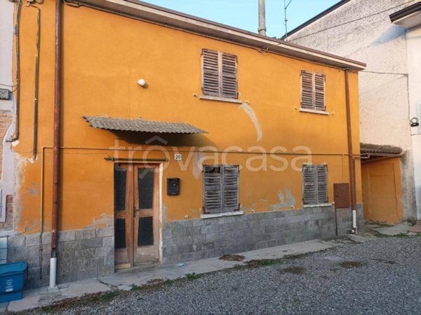 casa indipendente in vendita a Gragnano Trebbiense in zona Campremoldo Sotto
