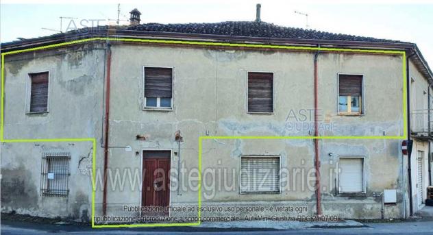 casa indipendente in vendita a Gragnano Trebbiense