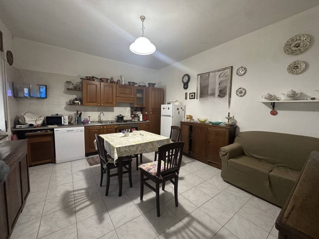 casa indipendente in vendita a Gragnano Trebbiense in zona Campremoldo Sopra