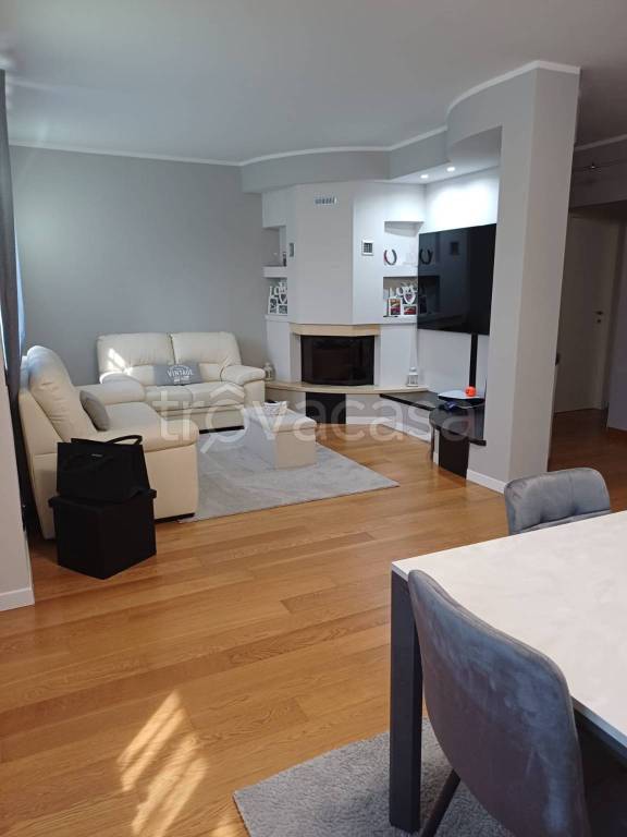 casa indipendente in vendita a Gragnano Trebbiense in zona Casaliggio