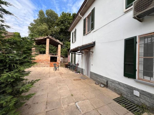 casa indipendente in vendita a Gragnano Trebbiense