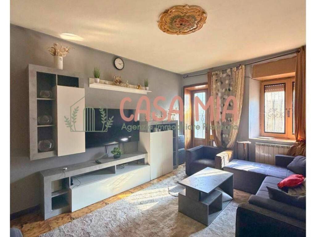 casa indipendente in vendita a Gragnano Trebbiense in zona Casaliggio