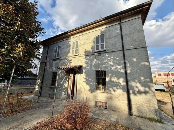 casa indipendente in vendita a Gragnano Trebbiense
