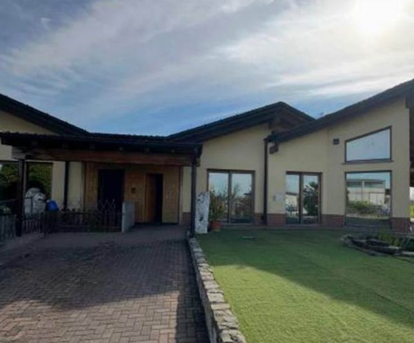casa indipendente in vendita a Gragnano Trebbiense